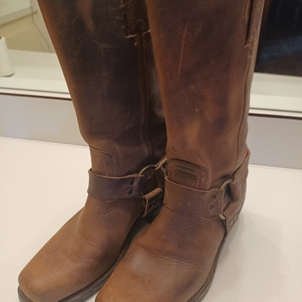 Frye Brown Leather Harness  Distressed Look Square Toe Block Heel Boots.